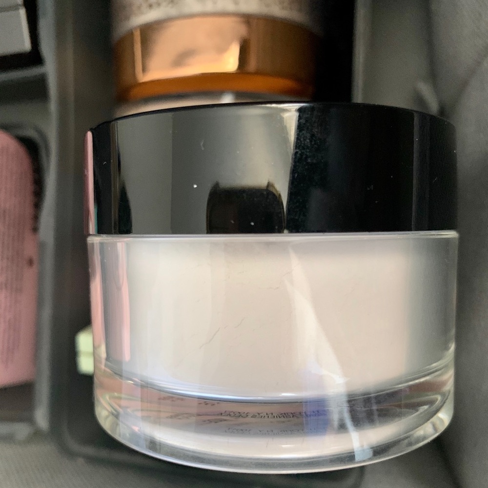Giorgio Armani Universal Loose Powder